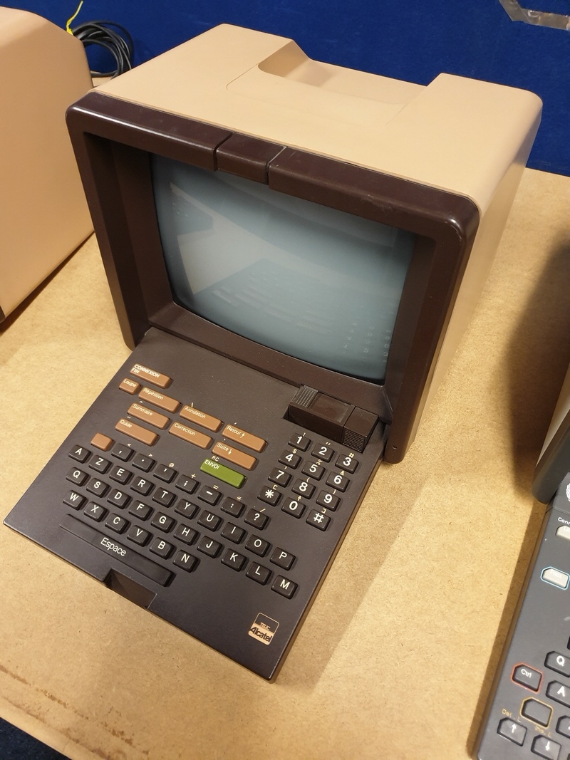 Gamme Minitel France Telecom: Le Minitel VB (Version de base)